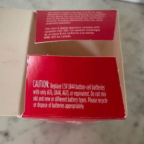 HALLMARK Cinderella's Castle 2013 Keepsake Disney Ornament Magic Light S… - Picture 16 of 16